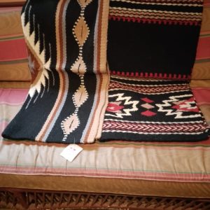 Cobijas Mayatex importadas gruesas